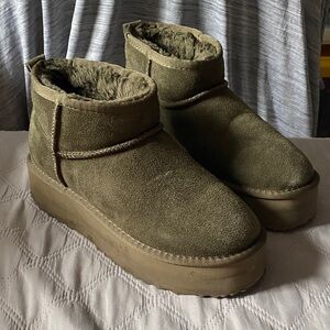 Olive Green Suede Women's Platform Boots